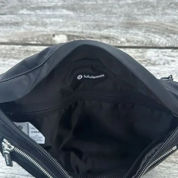 Lululemon City Adventurer Belt Bag 2.5L Black NWT Fanny pack - Picture 5 of 7
